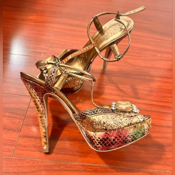 Vince Camuto Golden Brown Crystal Platform Pumps - Picture 2 of 7